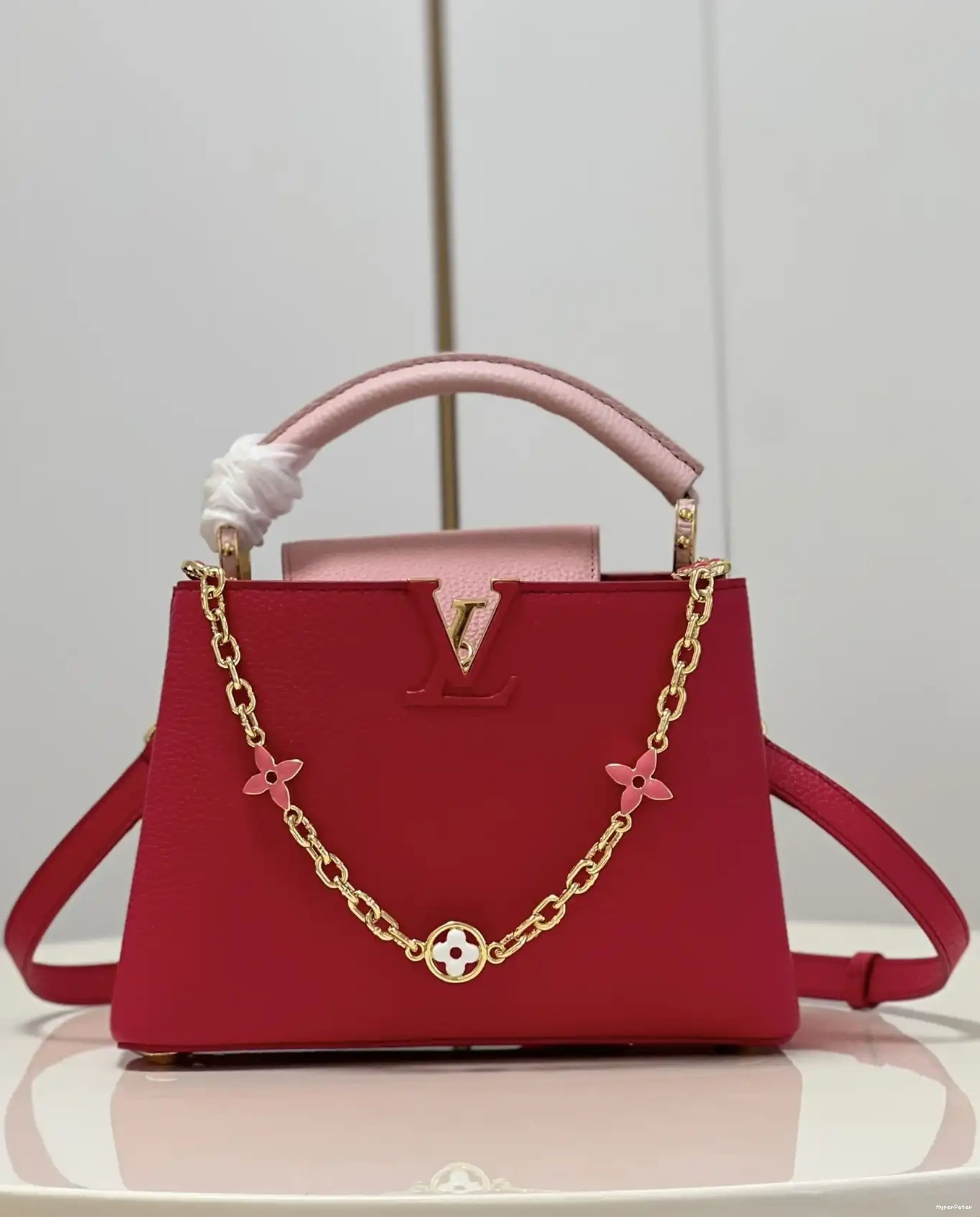 LOUIS CAPUCINES BB VUITTON 0609